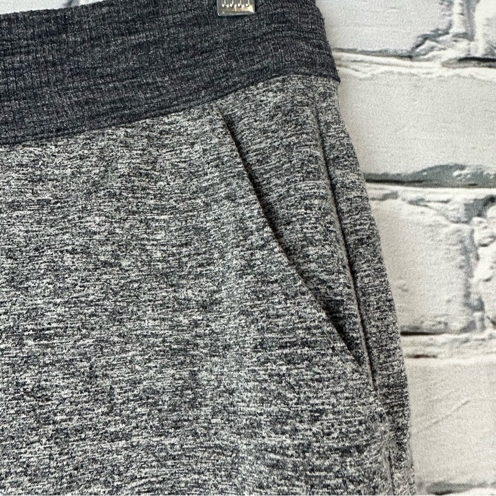 Athleta Womens Flux Soft Stretch Jogger 2.0 Sweatpant Gray Athletic Gym Workout - Picture 5 of 14